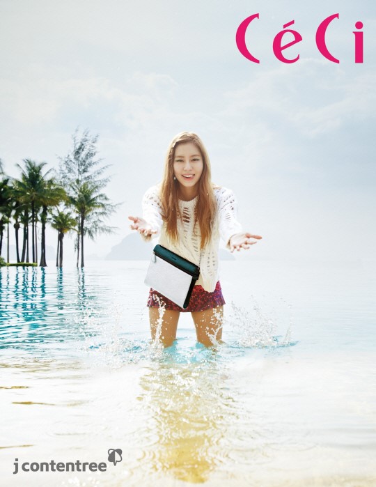 UIE泰国时尚写真公开 完美演绎夏日海边时尚(