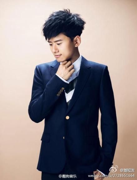 长相最干净的男星：金秀贤鹿晗吴亦凡PK