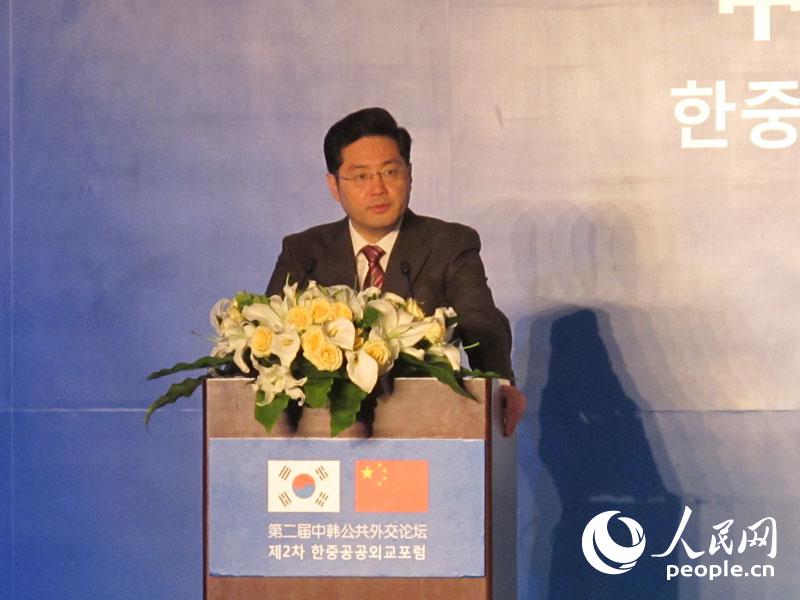 中韩人士在中韩公共外交论坛上畅所欲言（高清组图）