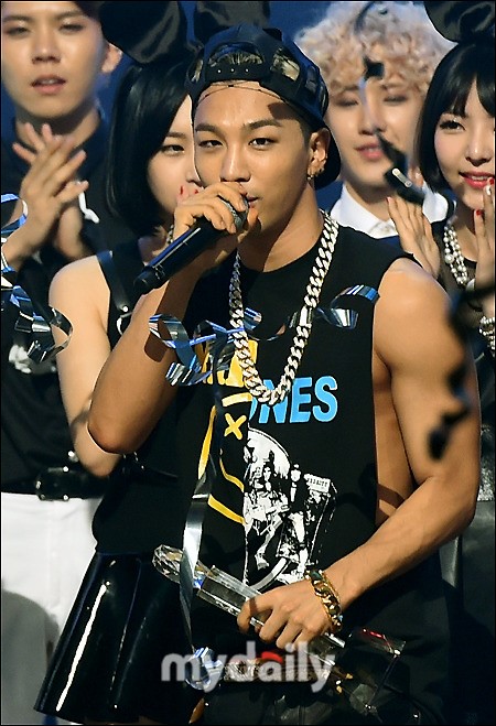 Bigbang太阳solo舞台登顶《M! Countdown》（组图）