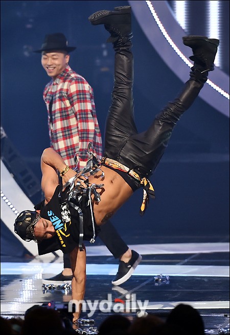 Bigbang太阳solo舞台登顶《M! Countdown》（组图）