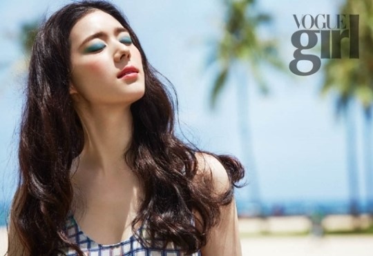 郑恩彩夏威夷写真 窈窕淑女自由洒脱魅力无限（组图）