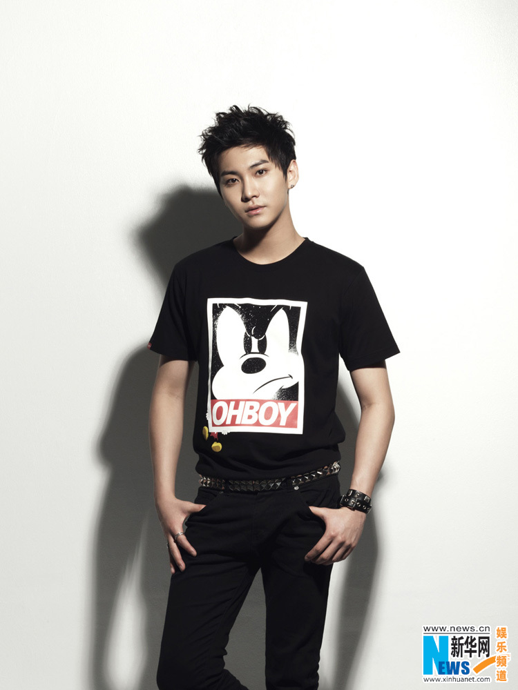 FTISLAND李洪基人气飙升 秘密接下阿信潮牌代言  