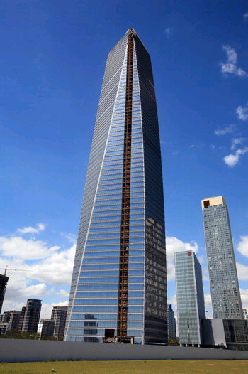 高清:韩国最高大楼仁川竣工 高305米历时8年耗资5000亿（组图）