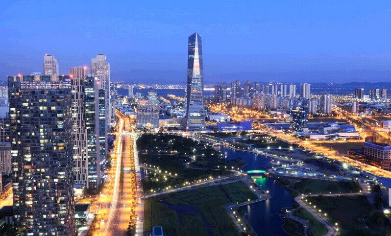 高清:韩国最高大楼仁川竣工 高305米历时8年耗资5000亿（组图）