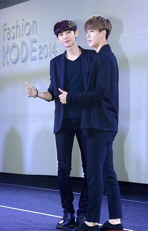 EXO出席“Fashion Kode 2014”时尚秀 Tao、Kai演绎另类“T台秀”（组图）