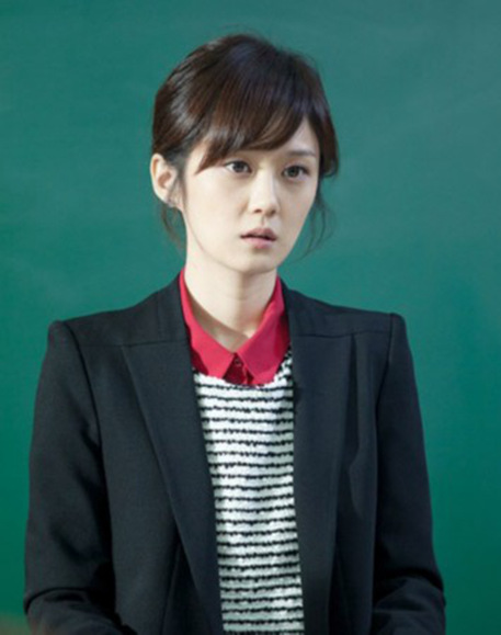 全智贤朴信惠宋慧乔 韩国众女星稚嫩变成熟美貌依旧（组图）