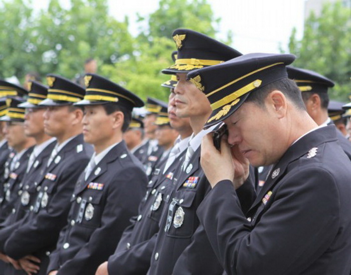 韩消防直升机坠毁遇难者告别仪式（高清）