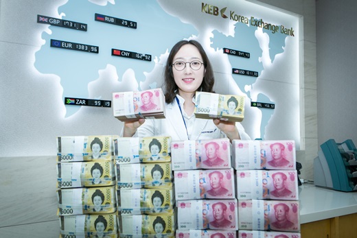 韩国外换银行和中国银行首次实现620万元现金