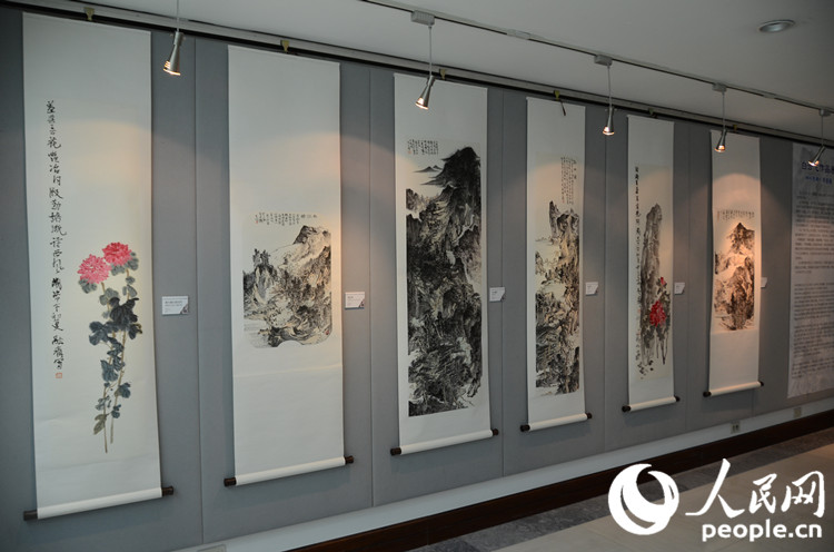 白云飞中国画展开幕式今日在首尔举行（组图）