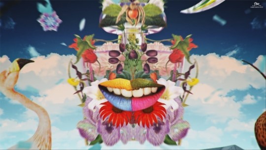 Red Velvet出道曲登顶音乐排行榜 热情温柔并存的“红色天鹅绒”（组图）