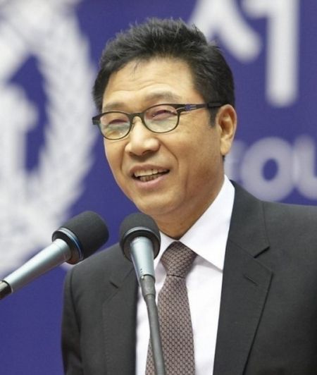 韩娱乐圈地产富豪榜：SM会长李秀满登顶全智贤第四位（组图）