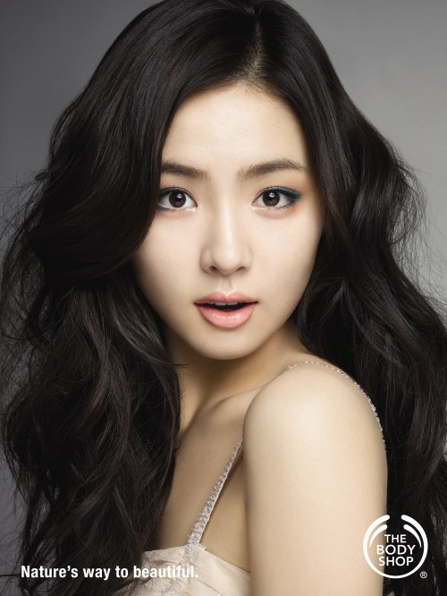 2014韩国天然美女评选宋智孝夺冠 f(x)Krystal、秀智入前十（组图）