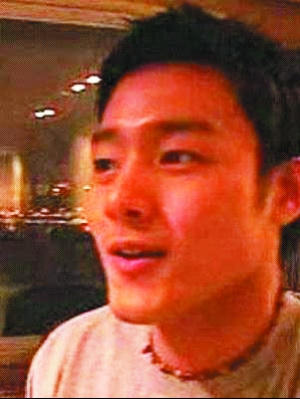 全智贤老公正面照曝光 被赞帅过都敏俊（组图）