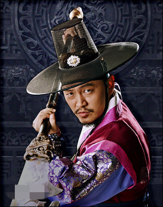 《三剑客》制作发布会型男“组团”亮相 郑容和首秀武打戏及来华拍摄成亮点（组图）