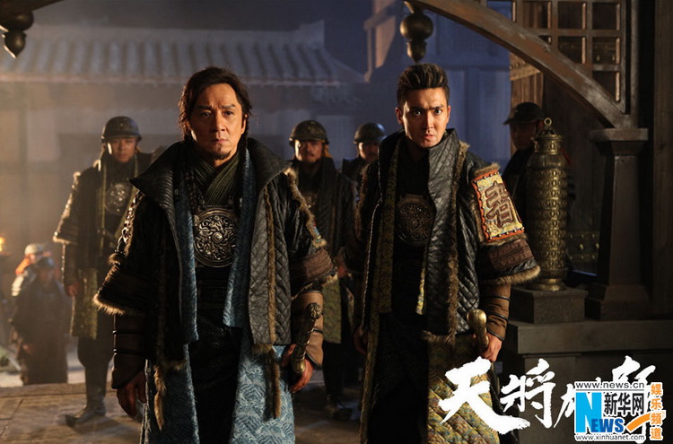 崔始源搭档成龙出演《天将雄师》 首次挑战蓄须硬汉造型 （组图）