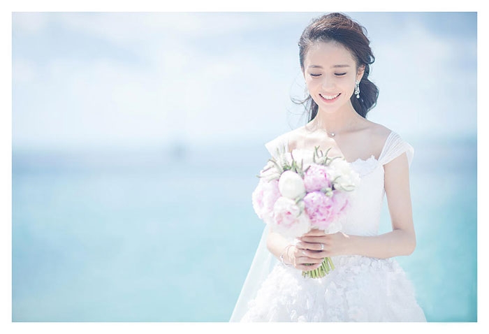 汤唯新娘妆宛若仙女 中韩女星婚纱照大“PK”（组图）
