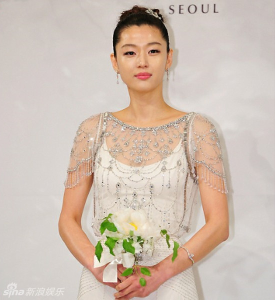 韩女星豪门生活大盘点　全智贤金喜善李英爱沈银河幸福美满（组图）