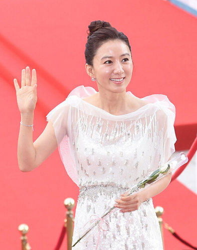 “第9届首尔国际电视节”开幕 金秀贤胡歌郑元畅金有贞闪耀红毯（组图）