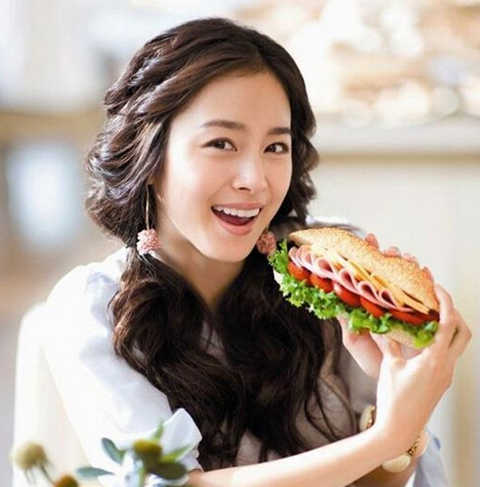 f(x)宋茜少女时代允儿全智贤宋慧乔 盘点女星的“羊角辫”造型（组图）