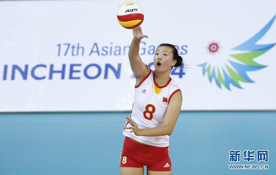 亚运女排小组赛  中国女排完胜香港（组图）