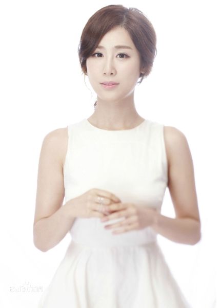 张力尹办演唱会 自曝参加过李玟模仿秀