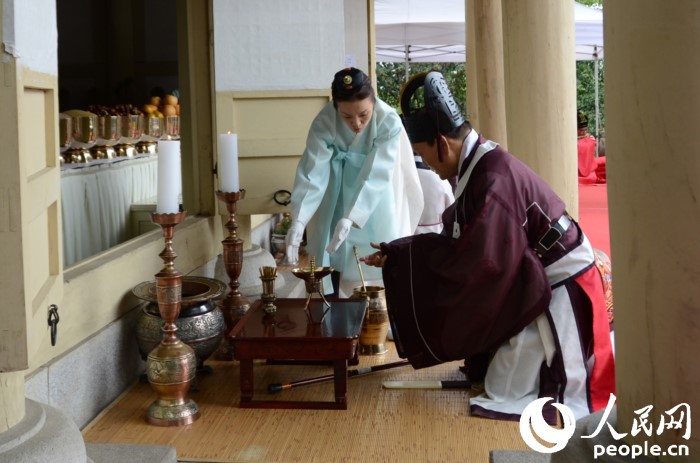 韩国人如何庆祝国庆日——开天节（图）