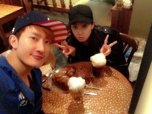EXO鹿晗尼坤韩庚super junior 盘点和宋茜合影的美男子们（组图）