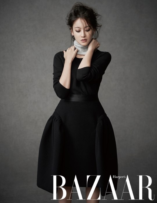 吴妍书写真香肩美背展优雅性感魅力（组图）