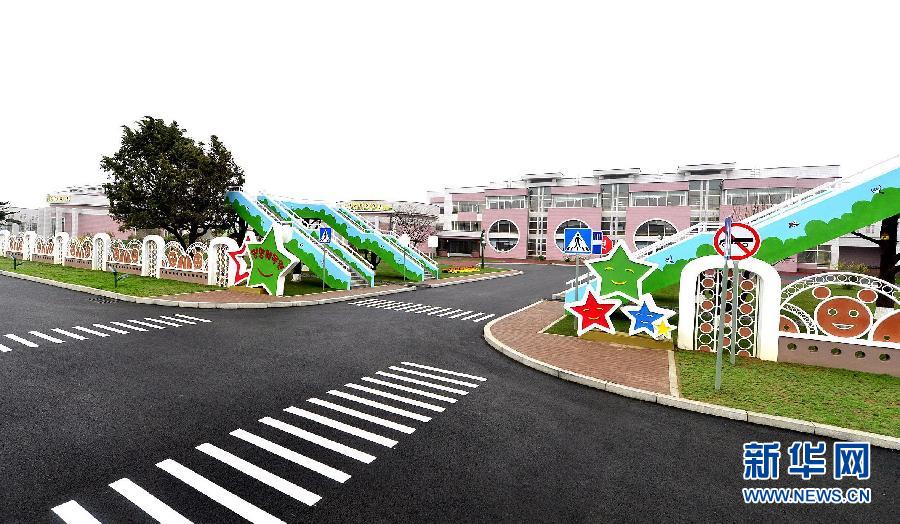 朝鲜平壤孤儿院和幼儿园竣工