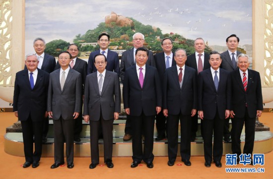 习近平接见博鳌论坛代表 三星电子副会长李在镕在列