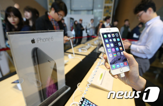 iPhone6“袭”韩 运营商携手“果粉”热情迎接（组图）