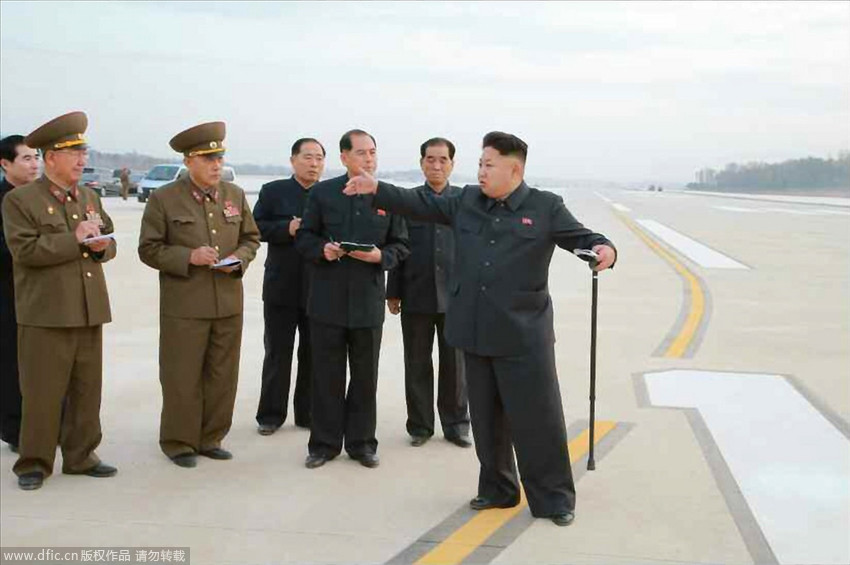 金正恩视察平壤国际机场 朴奉珠黄炳誓陪同（组图）