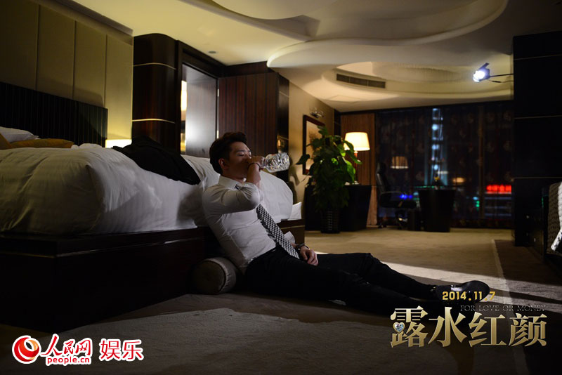 rain演技获赞刘亦菲“有魔力”《露水红颜》画面唯美别样忧伤（组图）
