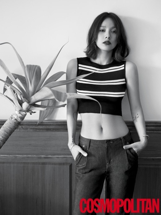 “野性”李孝利PK“阳光”Clara 韩国性感女王要易主？（组图）