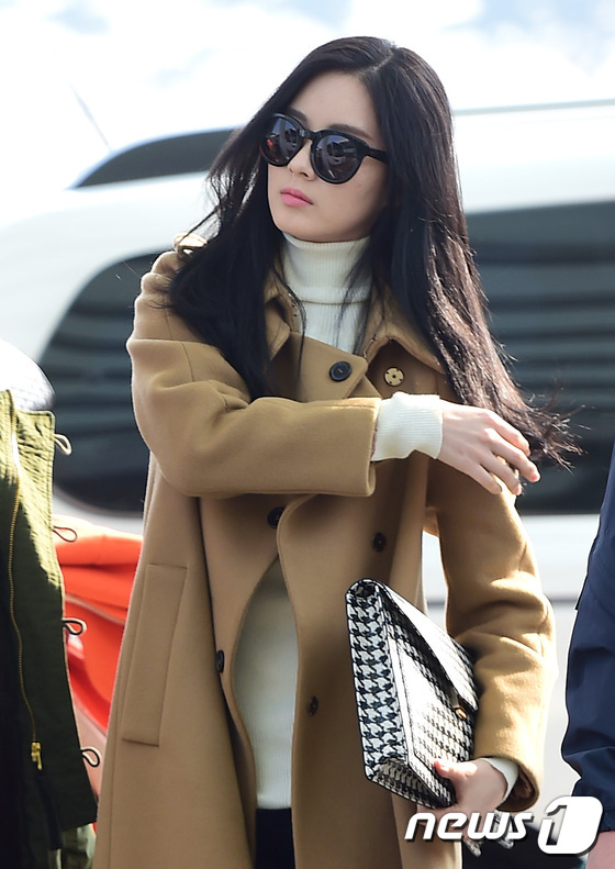少女时代来华演绎多款女神范 泰妍允儿风中凌乱依然美美哒Tiffany粉嫩可爱（组图）