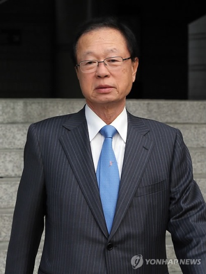 韩国前国会议长朴熺太涉嫌性骚扰女球童被起诉