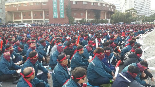 韩国现代重工业超2700工人罢工（高清组图）