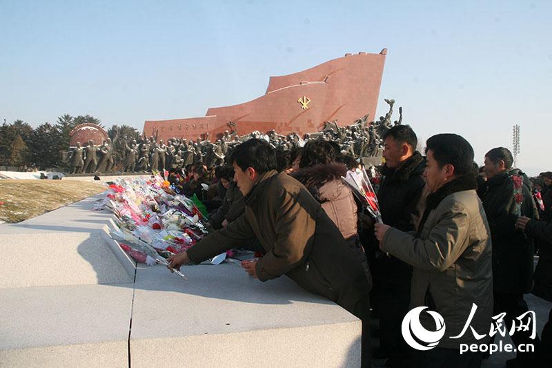 朝鲜深切悼念金正日逝世三周年【高清组图】