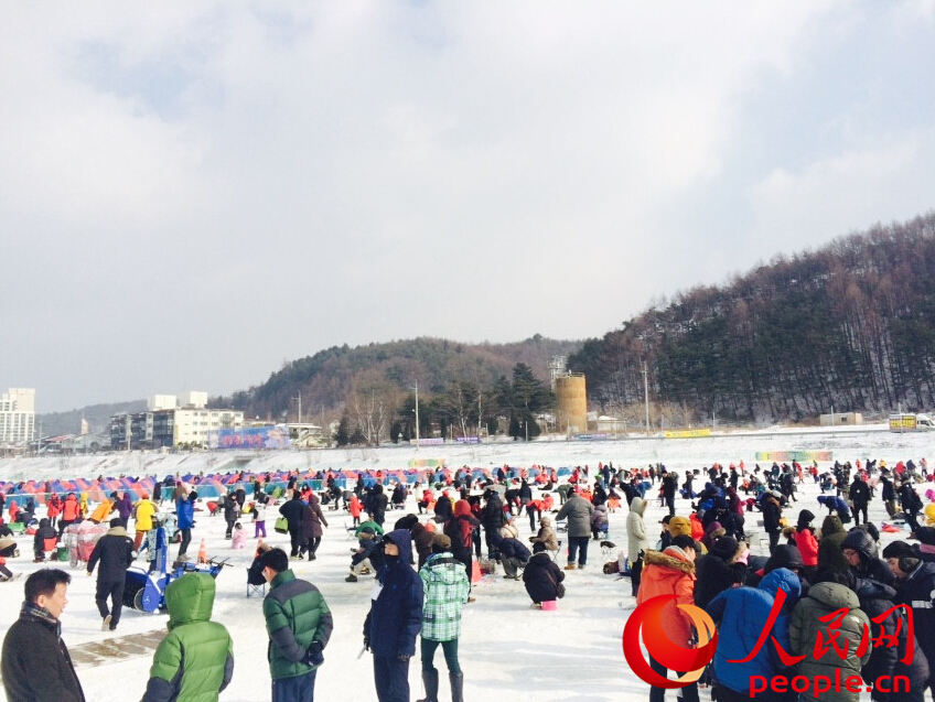 韩国三大冬季节日之一“平昌鳟鱼节”20日开幕（组图）