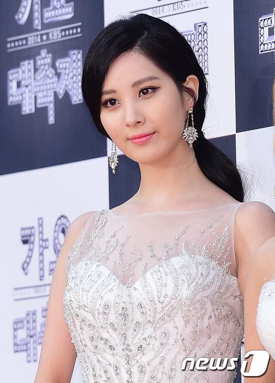 “KBS歌谣大祝祭”红毯汇总美美哒 少女时代允儿裙短险走光EXO王者风范（组图）