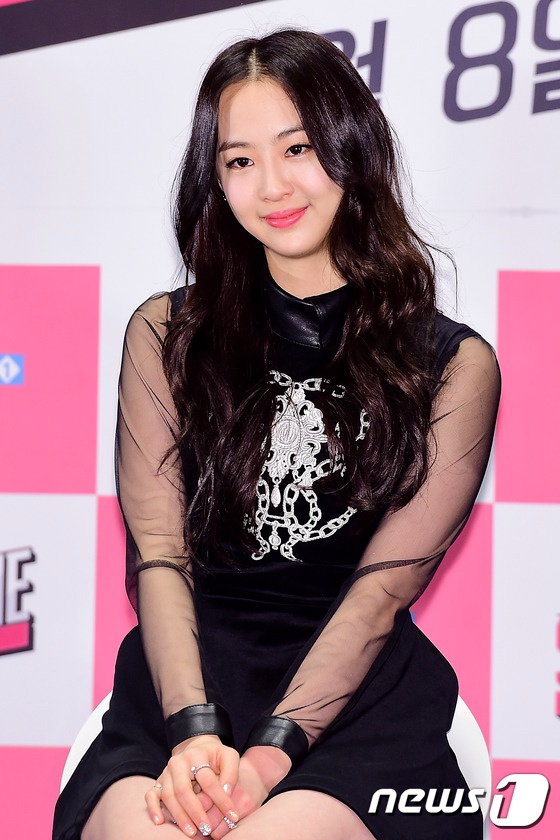 sistar出演《showtime》  发布会现场性感与可爱来袭（组图）