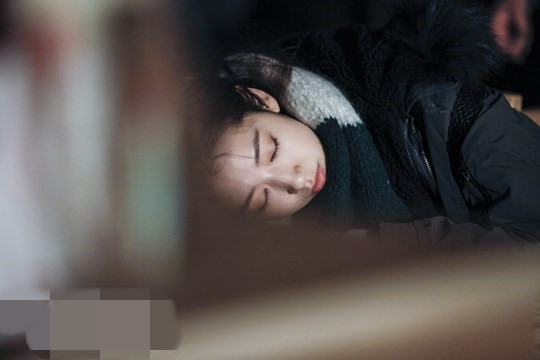 朴信惠《匹诺曹》拍摄记 工作中的美女魅力大增(组图)