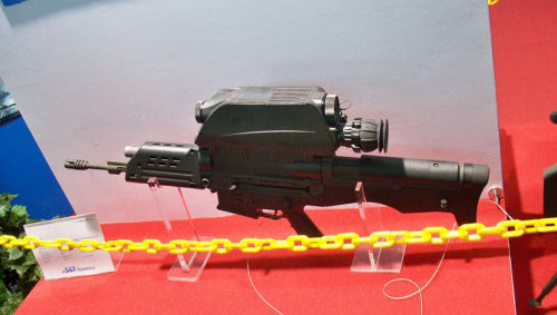 韩“明星武器”K-11步枪测试再出事故 雷管炸裂（图）