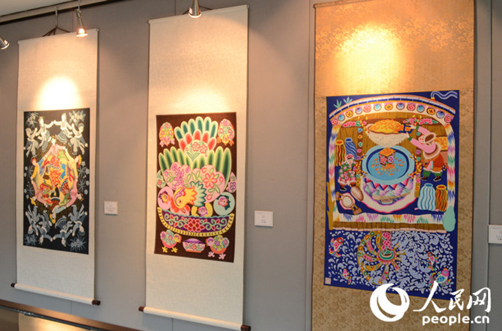 2015欢乐春节之“青海民族民间文化艺术品展”在首尔开幕（组图）