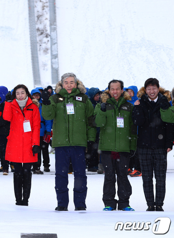 韩“花滑女王”金妍儿助阵平昌冬奥会倒计时3年G-3活动【组图】