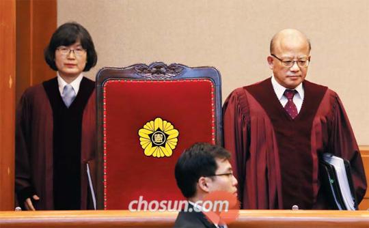韩国实行62年的通奸罪被废除 社会各界褒贬不一