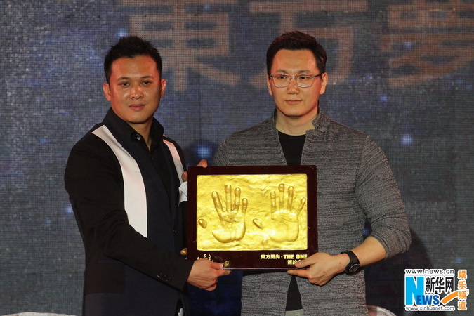 郑淳元进军中国将发中文专辑  变身“萌大叔”获高人气（组图）
