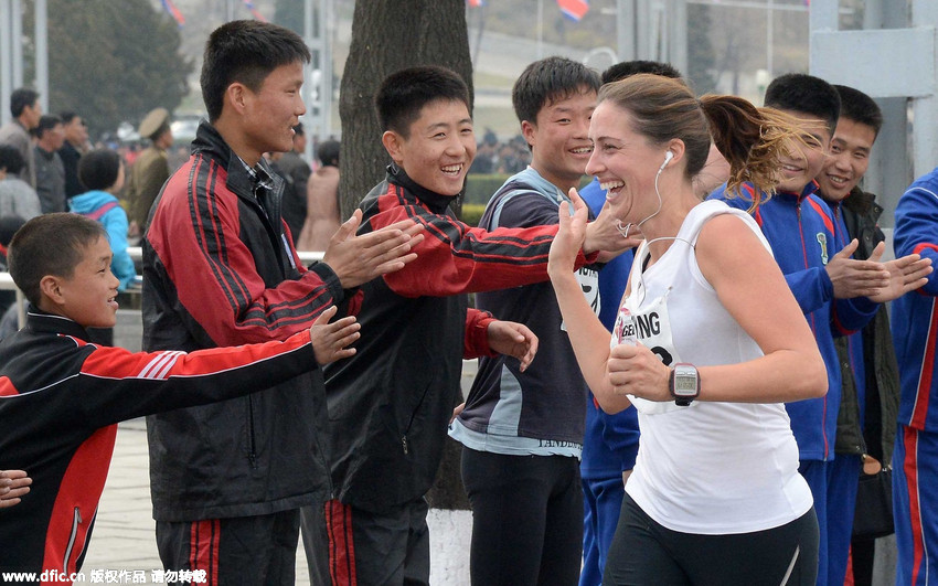 【高清】600余外国人参加朝鲜平壤年度马拉松赛