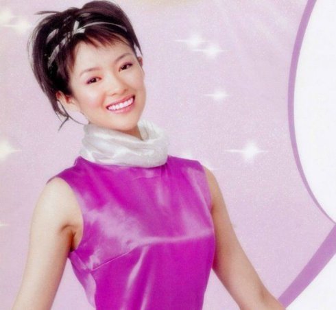 吴亦凡晒15岁“洗剪吹”长发旧照  中韩明星杀马特造型大盘点(图)